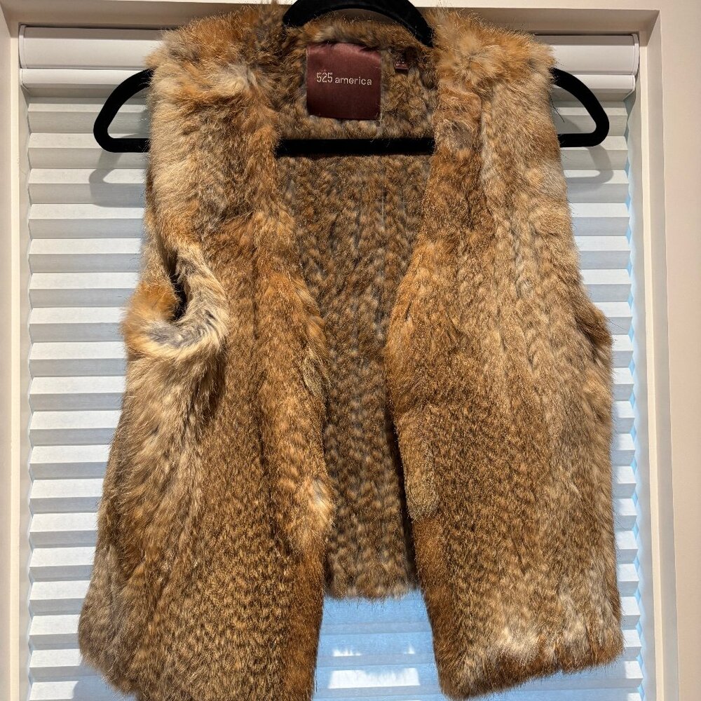 525 Rabbit Vest size Medium